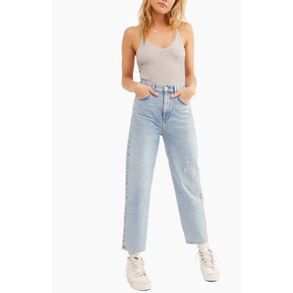 FREE PEOPLE Frank Dad Jeans Sunday Blue Sz 32 $98 {I28}